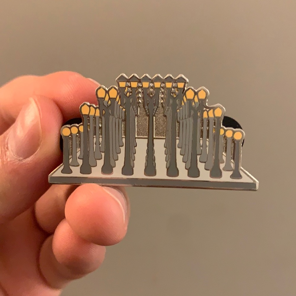 BRAND NEW LACMA pin